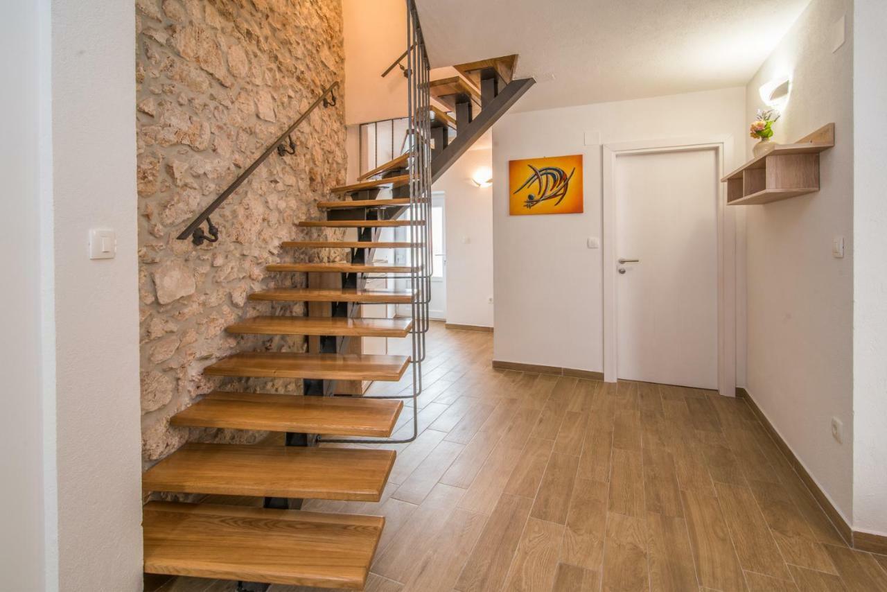 Apartments Tara Врбник Экстерьер фото